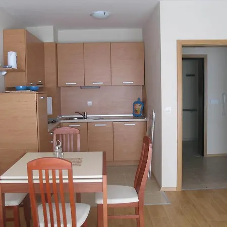 Апартаменты Alex Apartcomplex Поморие
